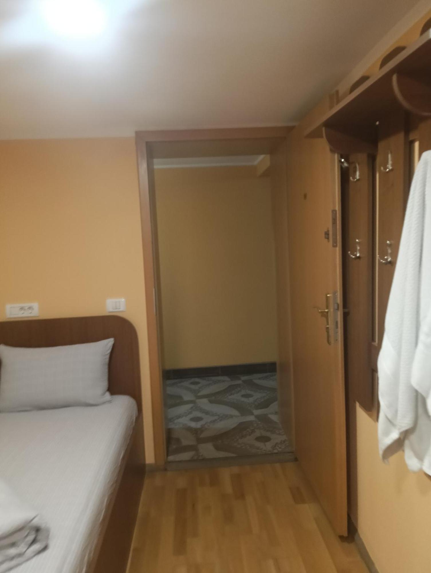 Hotel Casa Heidi Timişoara Zimmer foto