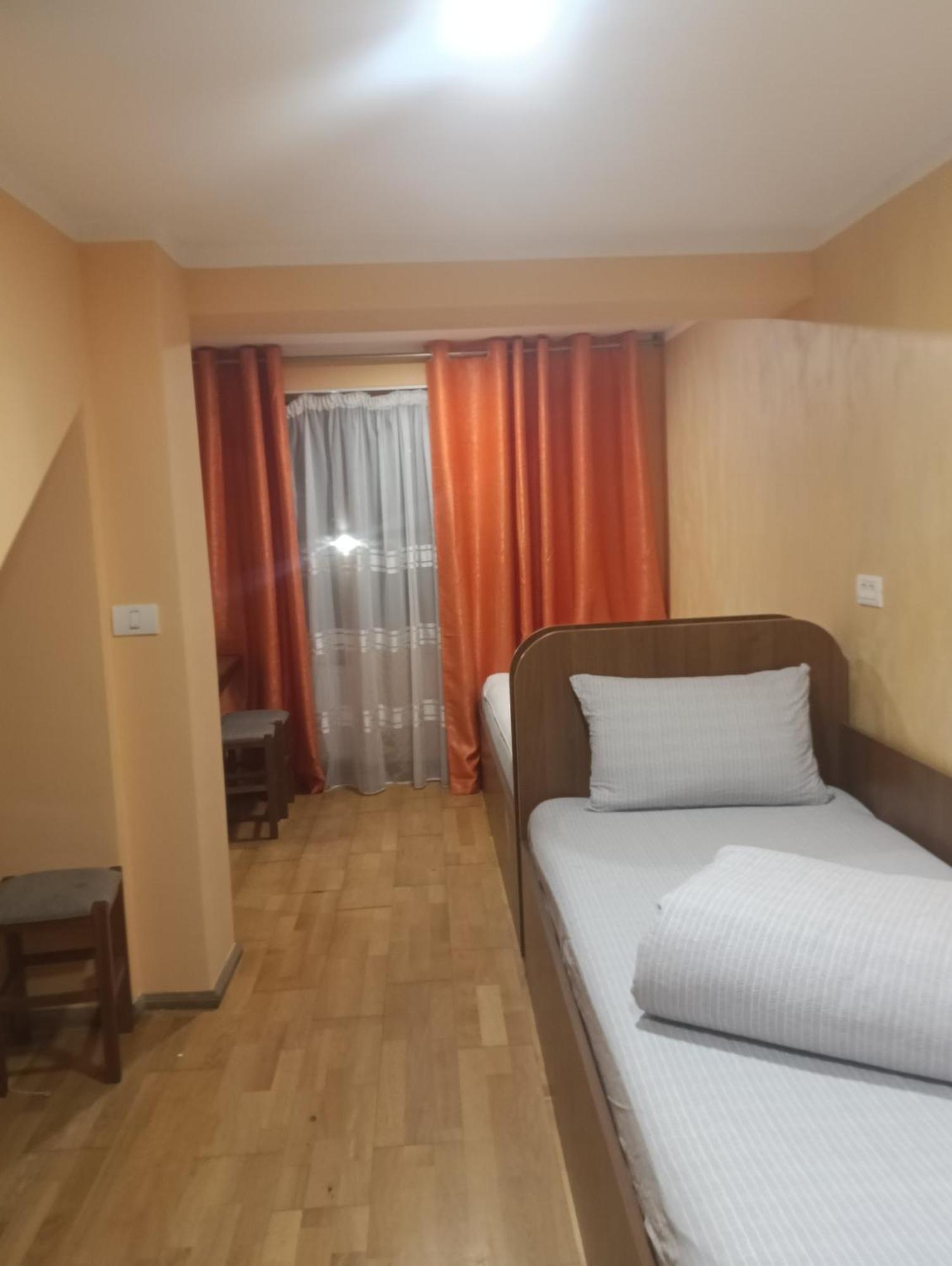 Hotel Casa Heidi Timişoara Zimmer foto